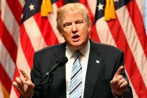 PE: Trump põe excedente dos EUA em xeque