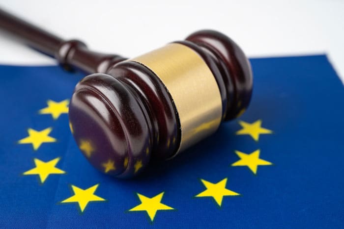 União Europeia: indefinições legais refreiam projetos de reciclagem química.