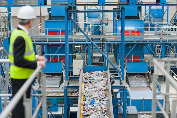 Reciclagem: reposição insatisfatória de estoques na cadeia produtiva europeia.