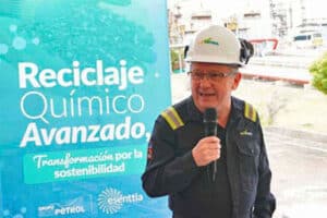 Juan Diego Mejía: planta inaugurada inicia projeto avantajado de reciclagem avançada.