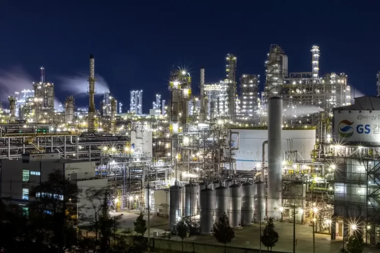 Coreia do Sul: governo intervém para frear crise na petroquímica