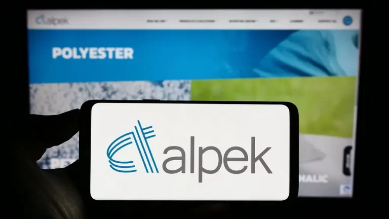 PET: Alpek fecha fábrica de baixa escala nos EUA