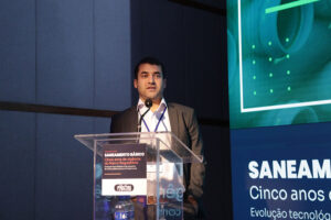 Edson Silveira: tubos respondem por cerca de 20% das despesas de capital em saneamento.