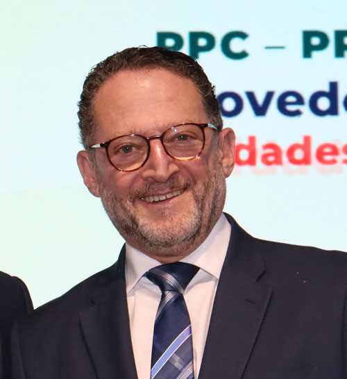 Andres Grunewald, Gneuss