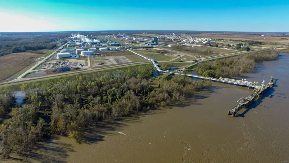 Shintech em Plaquemine: ampliação do complexo nos próximos quatro anos.