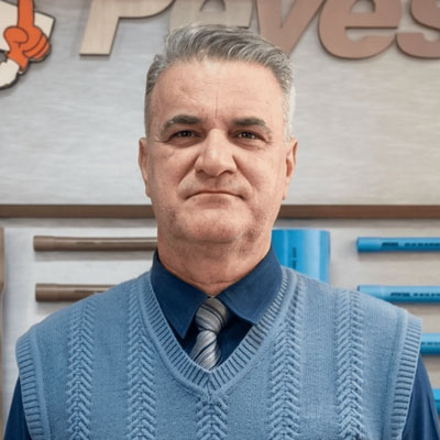 Marcos Viana, Pevesul